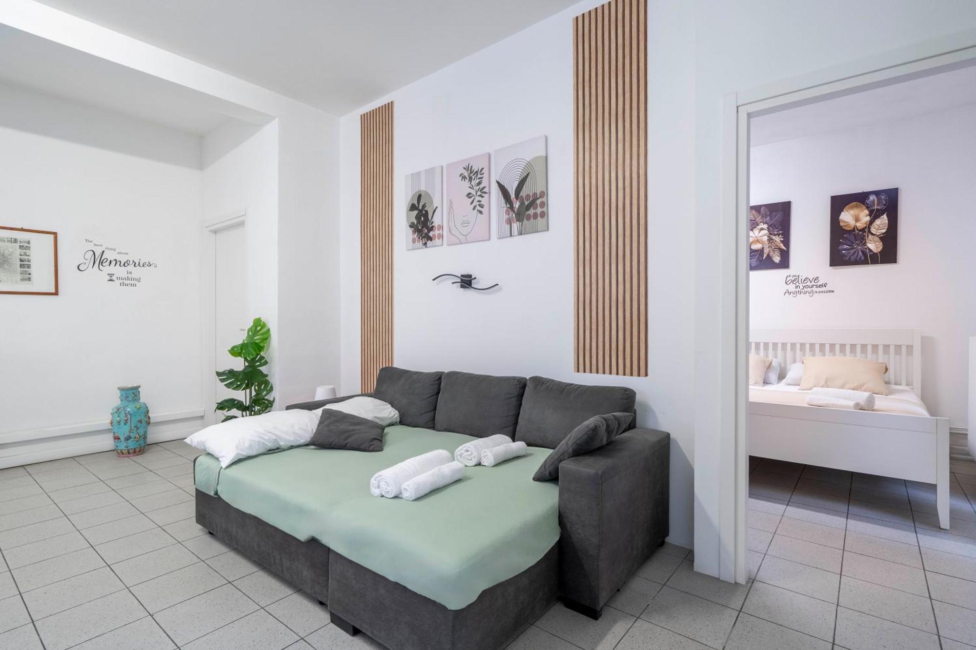 Duomo 10 Min - Spacious In The Heart Of - Wifi Appartamento *